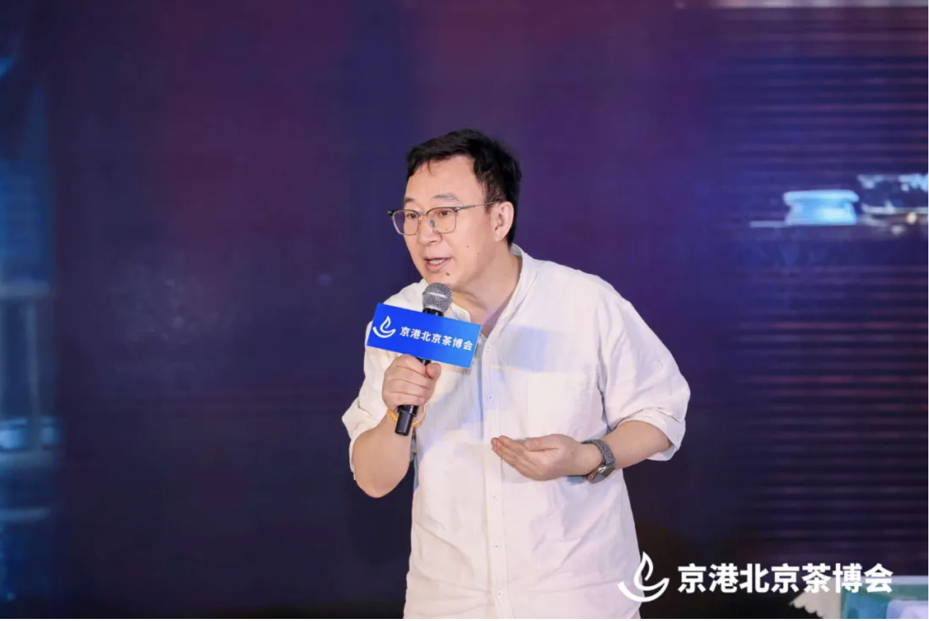 从茶末到精品:叶羽晴川老师携“晴川泡法”亮相京港北京茶博会