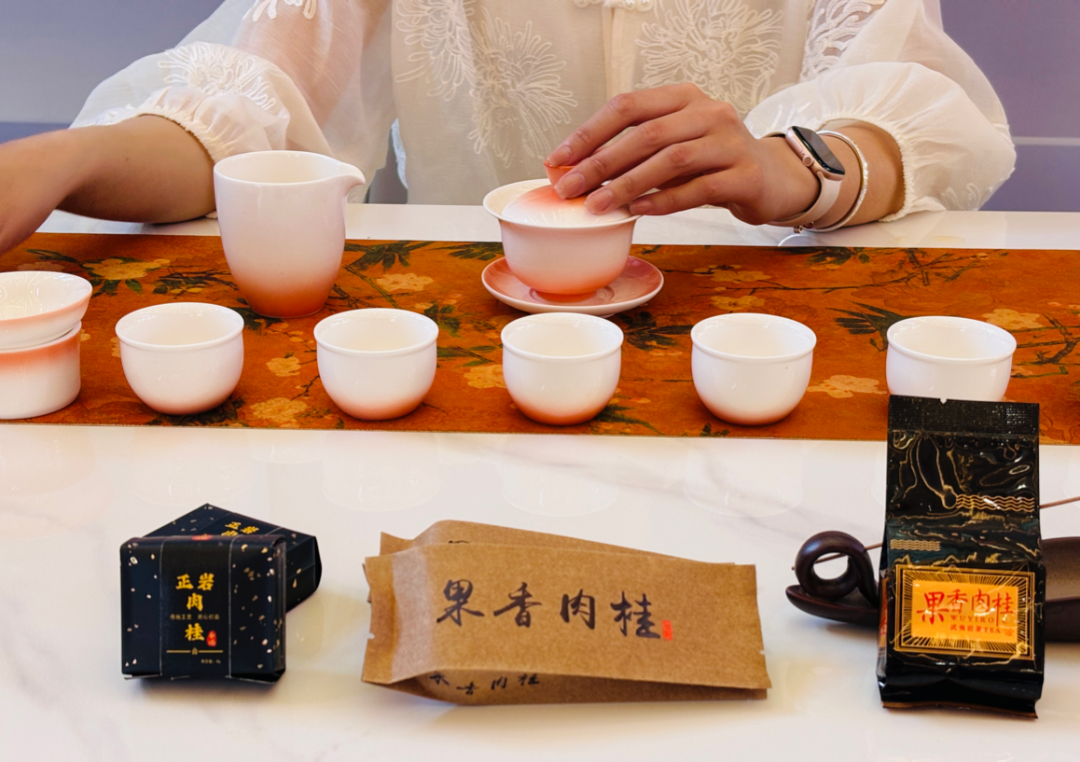 展商巡礼丨深耕北方市场的岩茶品牌“合屿茶创”,今年带了什么好茶?