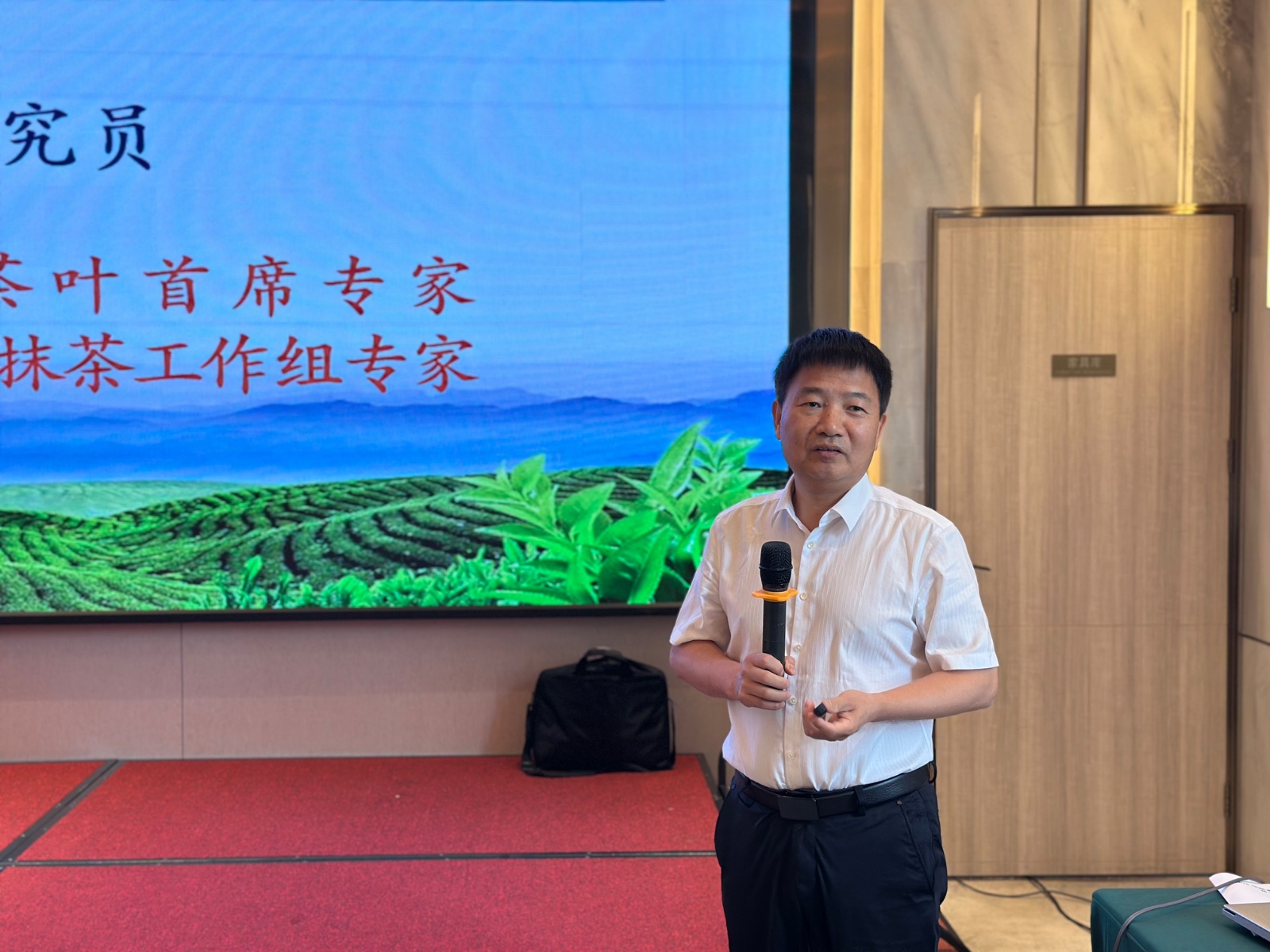 俞燎远现场授课